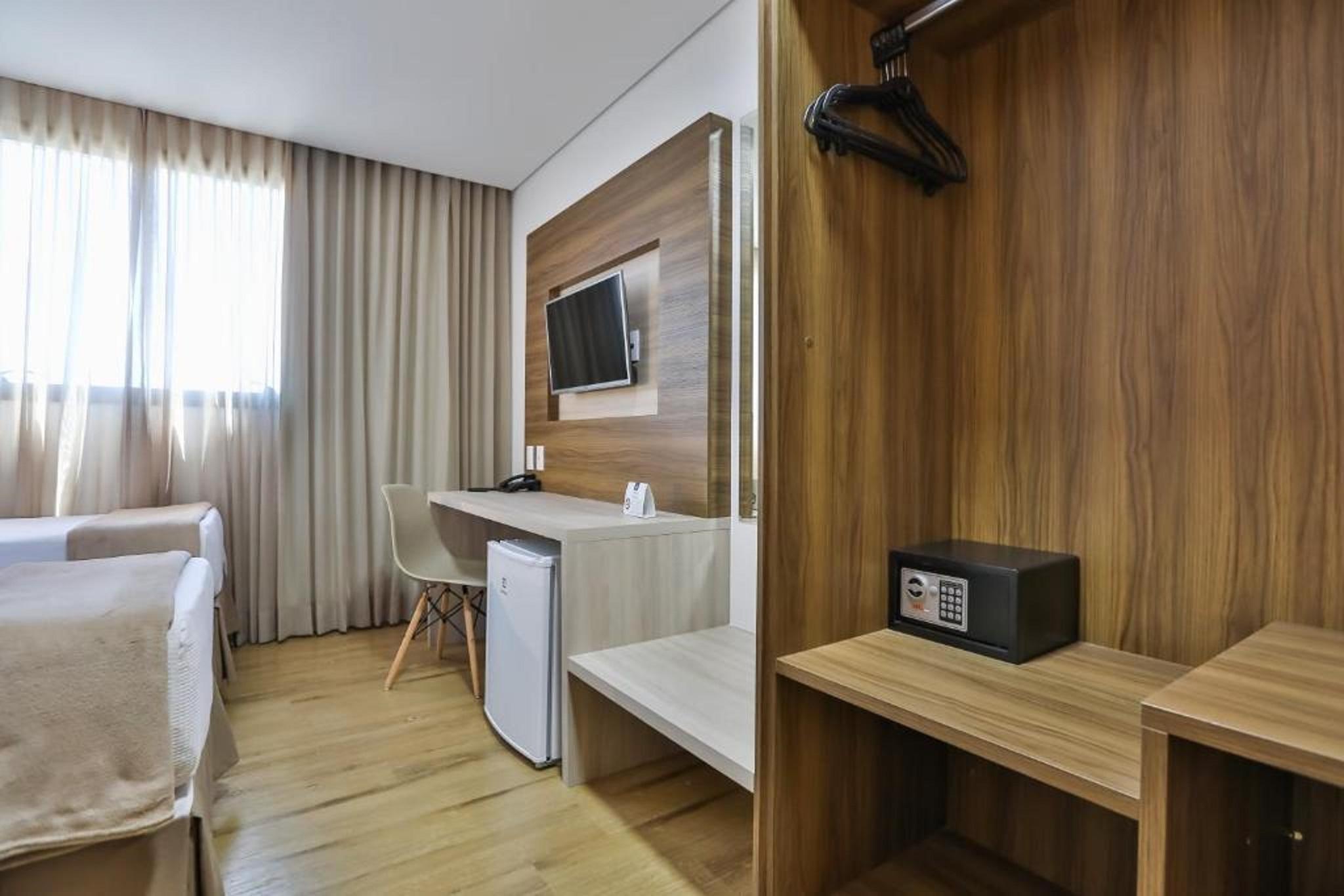 Nobile Inn Meridional Cariacica Bagian luar foto